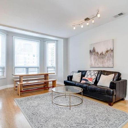 Cozy Beautiful Downtown Unit Chi In Prime River North Location Near Mag Mile - 2 Chicago Buitenkant foto